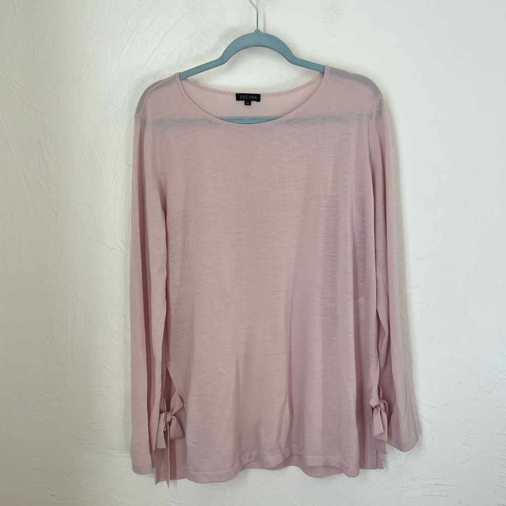 Escada 100% Virgin wool long sleeve tie detail top size XL